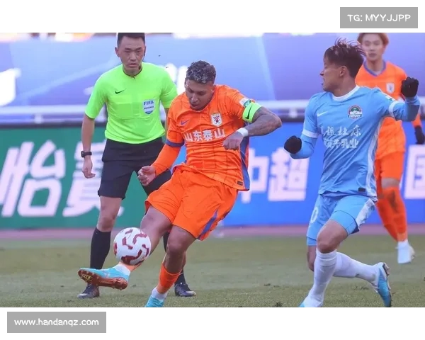 中超本轮赛事:紧张对决,悬念重重 中超本轮赛事:紧张对决,悬念重重