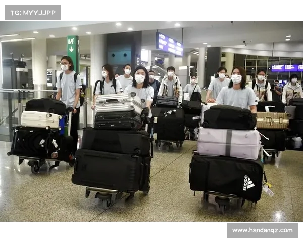 激情再燃!中国女排抵港备战世界女排联赛中国香港站赛事 激情再燃!中国女排抵港备战世界女排联赛中国香港站赛事